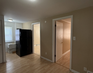 39096 N Evergreen Avenue - Photo Thumbnail 7