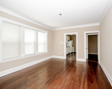 2433 W Fargo Avenue - Photo Thumbnail 5