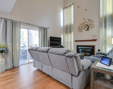 18 Bedford Road - Photo Thumbnail 4