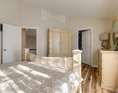 18 Bedford Road - Photo Thumbnail 17