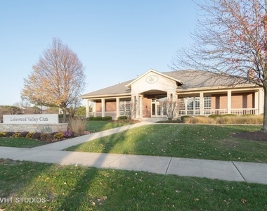2479 Frost Drive - Photo Thumbnail 21