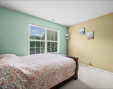 126 Redmond Drive - Photo Thumbnail 15