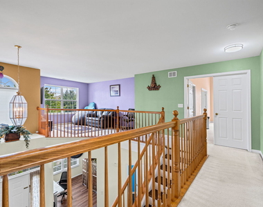 126 Redmond Drive - Photo Thumbnail 10