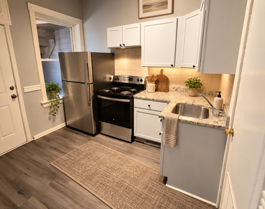 6622 S Saint Lawrence Avenue - Photo Thumbnail 8