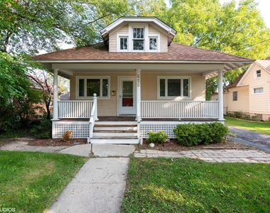 656 Bluff City Boulevard - Photo Thumbnail 1