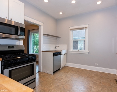 656 Bluff City Boulevard - Photo Thumbnail 8