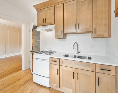 1921 W Estes Avenue - Photo Thumbnail 2