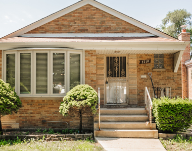 3719 W 81st Place - Photo Thumbnail 7