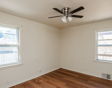 3719 W 81st Place - Photo Thumbnail 2
