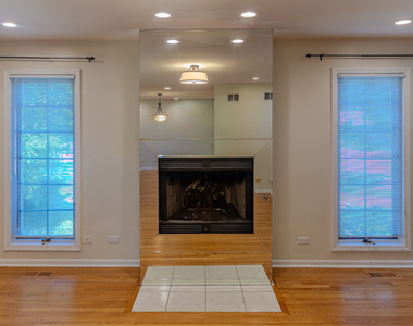 3121 Lake Avenue - Photo Thumbnail 7