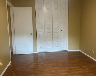 1284 Prairie Avenue - Photo Thumbnail 13