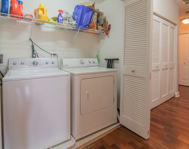 4950 N Western Avenue - Photo Thumbnail 10