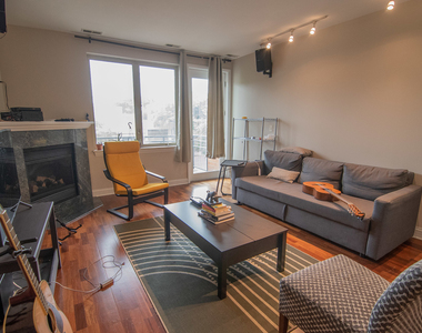 4950 N Western Avenue - Photo Thumbnail 1