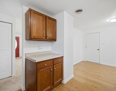 1624 W Weathersfield Way - Photo Thumbnail 30
