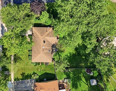 1624 W Weathersfield Way - Photo Thumbnail 6