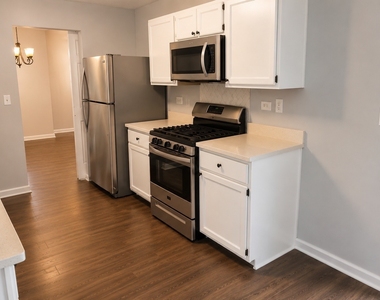 4780 Calvert Drive - Photo Thumbnail 2