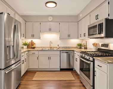 129 W Quincy Street - Photo Thumbnail 8