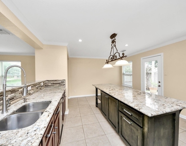3815 Pebble Garden Lane - Photo Thumbnail 22