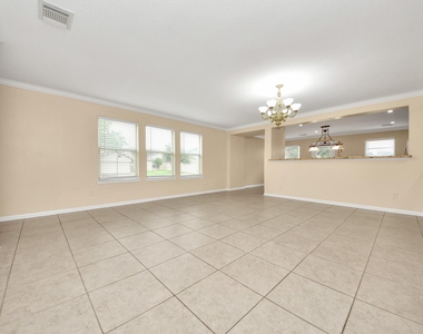 3815 Pebble Garden Lane - Photo Thumbnail 12