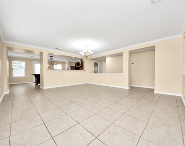 3815 Pebble Garden Lane - Photo Thumbnail 13