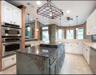 17422 Palisander Court - Photo Thumbnail 13