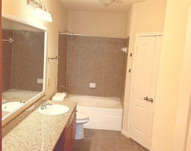 1711 Old Spanish Trail - Photo Thumbnail 14