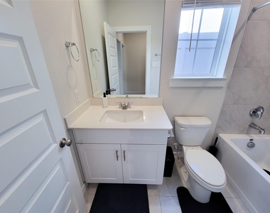 17105 White Acer Way - Photo Thumbnail 18