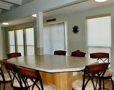 58 Lakeside Drive - Photo Thumbnail 10