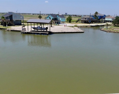 58 Lakeside Drive - Photo Thumbnail 5
