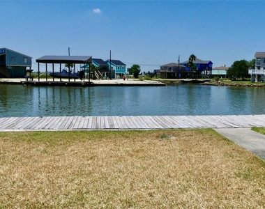 58 Lakeside Drive - Photo Thumbnail 3