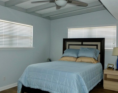 58 Lakeside Drive - Photo Thumbnail 13