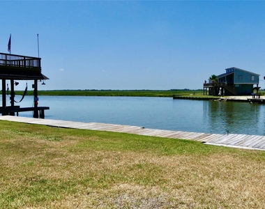 58 Lakeside Drive - Photo Thumbnail 4