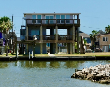 58 Lakeside Drive - Photo Thumbnail 2
