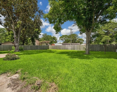 405 N Fulton Street - Photo Thumbnail 28