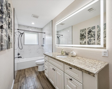 405 N Fulton Street - Photo Thumbnail 21