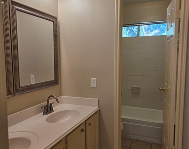 231 Needleleaf Lane - Photo Thumbnail 20