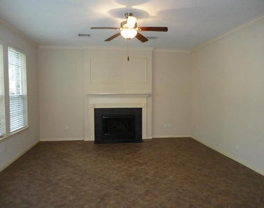 231 Needleleaf Lane - Photo Thumbnail 4