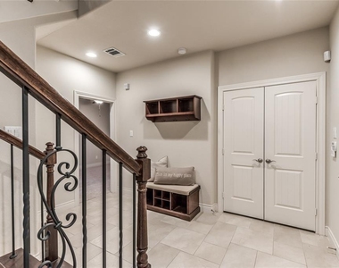 1614 Parker Street - Photo Thumbnail 5