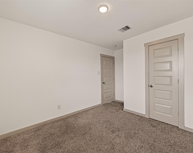 6903 Green Embers Lane - Photo Thumbnail 23