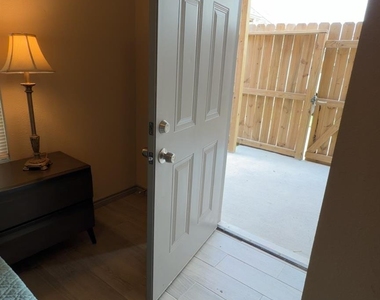 6303 Scotchwood Drive - Photo Thumbnail 2