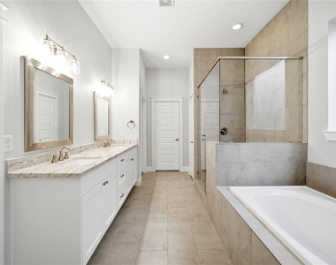 4208 Koehler Street - Photo Thumbnail 20