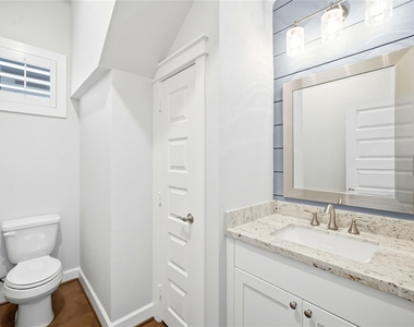 4208 Koehler Street - Photo Thumbnail 13