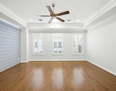 4208 Koehler Street - Photo Thumbnail 15