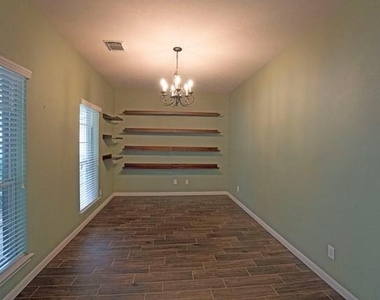 26635 Summerbend Hollow Lane - Photo Thumbnail 3