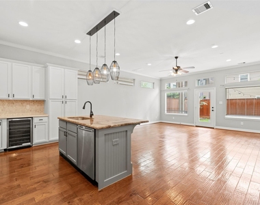 5936 Kiam Street - Photo Thumbnail 5