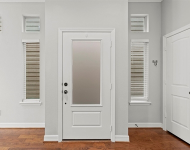 5936 Kiam Street - Photo Thumbnail 2