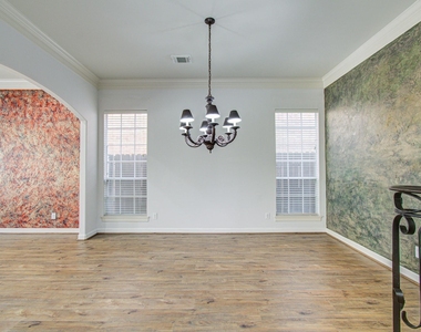 13514 Broadmeadow Lane - Photo Thumbnail 10