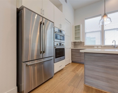 2622 Rusk Street - Photo Thumbnail 11