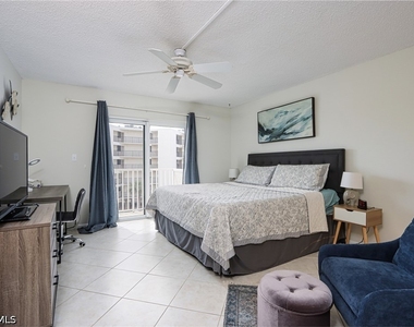 25740 Hickory Boulevard - Photo Thumbnail 6
