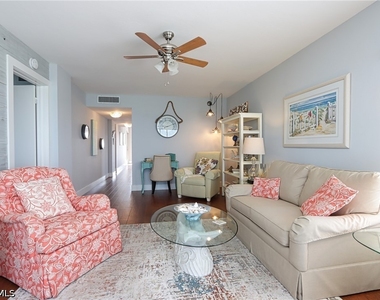 26000 Hickory Boulevard - Photo Thumbnail 7